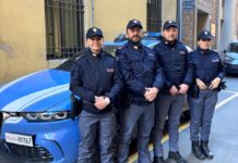 Notte di fuoco in via Bartolini a Bologna: la Polizia di Stato porta in salvo i residenti di un edificio in fiamme