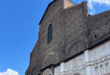 Tentano una rapina in centro a Bologna ma le vittime sono appartenenti alle Forze dell’ordine